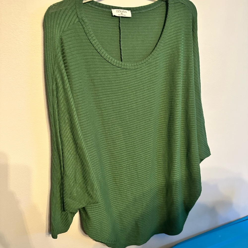 Zenana Emerald Ribbed light Sweater size XL